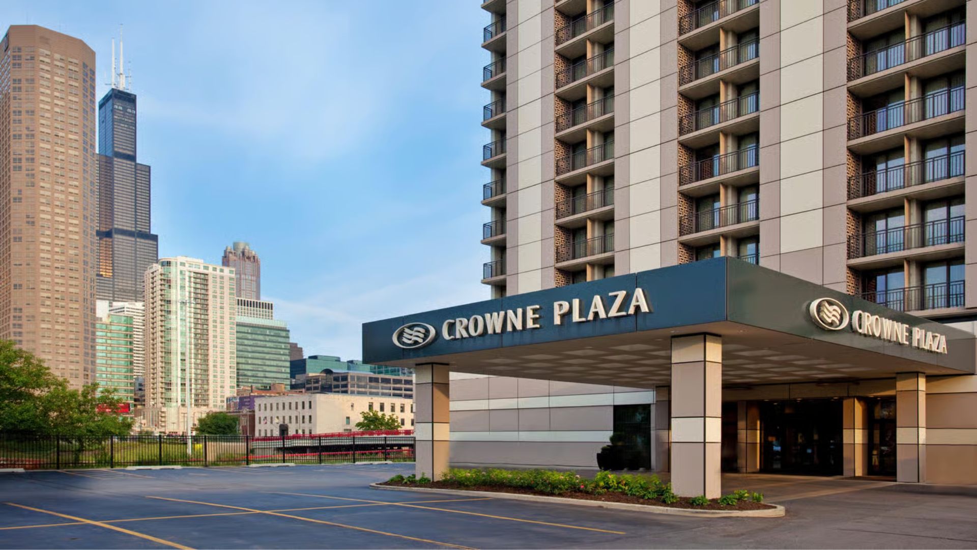 Crowne Plaza Chicago West Loop